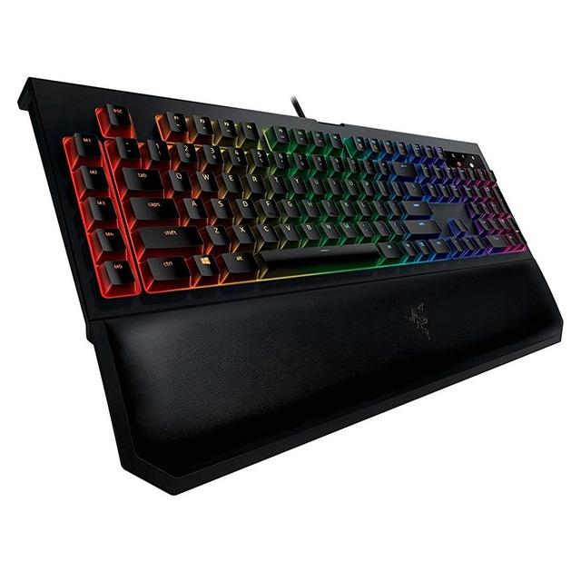 Razer BlackWidow Chroma V2 – Gaming Presence